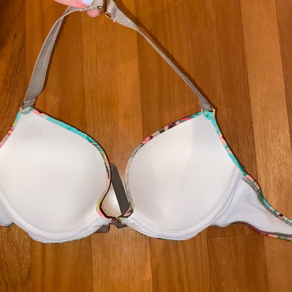 PUSH-UP vs swim bikini top - Picture 2 of 3